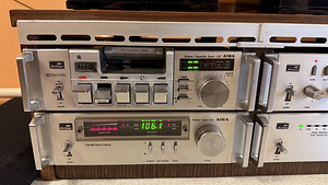 Aiwa komplekt koos kõlaritega - L22, R22, C22, P22 (5 foto / 9)