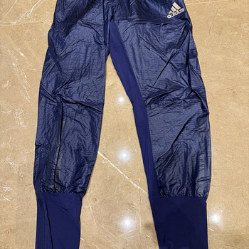 Adidas suurus S