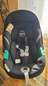Cybex Aton S2 i-Size 45-87cm turvahäll (3 foto / 5)