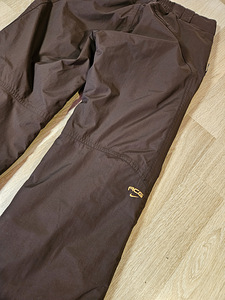 Talvepüksid Nike Acg (6 foto / 6)