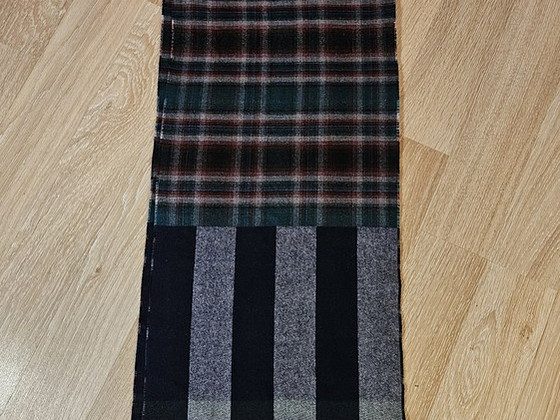 Villane sall Burberry