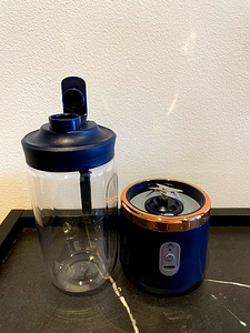 BlendAway kaasaskantav Blender (3 foto / 4)