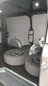 Suverehv Bridgestone R16C (2 фото из 5)