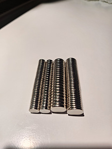 Magnetid, 15 x 3, 15 x 2, 10 x 3, 10 x 2 (2 foto / 6)