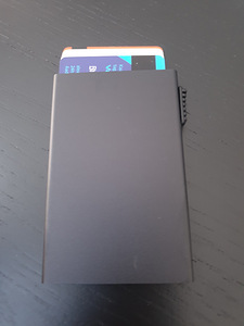 Картхолдер с защитой RFID (2 фото из 3)