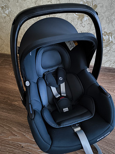 Maxi-Cosi CabrioFix i-Size turvahäll koos isofix alusega (10 foto / 10)