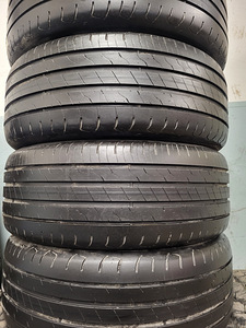 225/55R17 (1 фото из 1)