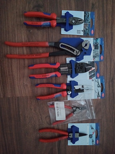 Набор Knipex (1 фото из 1)