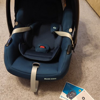 Автокресло Maxi Cosi Cabrio 0-12 кг