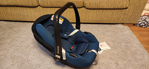 Turvahäll Maxi Cosi Cabrio 0-12 kg (7 foto / 7)