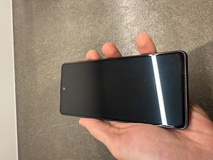 Samsung S20FE 5G (5 фото из 9)