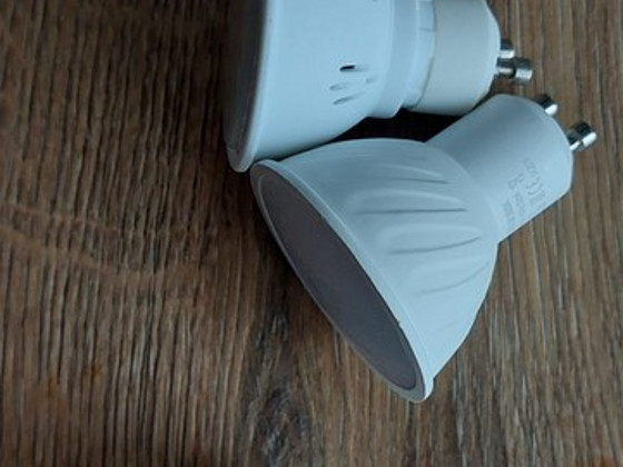 Продам светодиодные ( Led ) лампочки