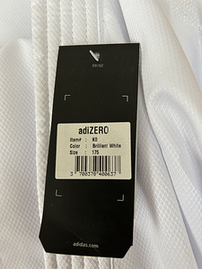 Кимоно для каратэ WKF Adizero K0 Adidas, 175 см, новое (3 фото из 3)