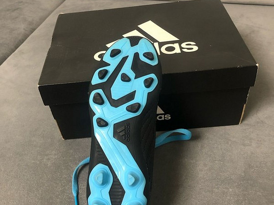 Adidas բութսիներ
