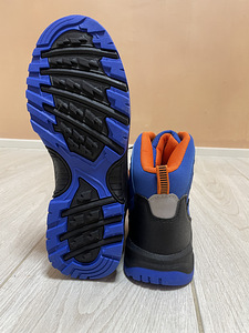 Новые ботинки для мальчиков, размеры 37 и 39. Waterproof (4 фото из 4)