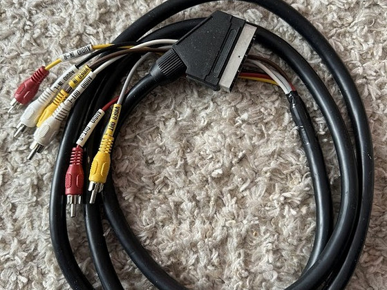 Scart to AV kaabel