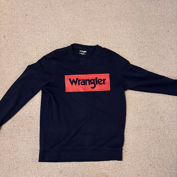 Wrangler tumesinine kampsun suure logoga rinnal