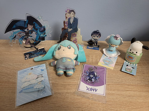 MILGRAM HATSUNE MIKU SANRIO GENSHIN HONKAI STARRAIL вещи (1 фото из 4)