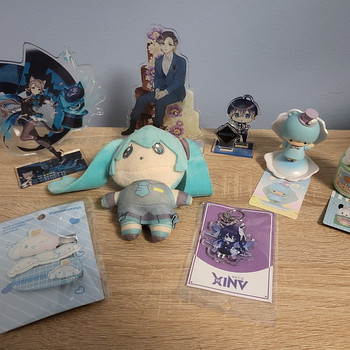 MILGRAM HATSUNE MIKU SANRIO GENSHIN HONKAI STARRAIL вещи