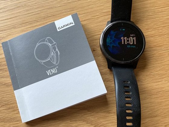 Garmin Venu умные часы