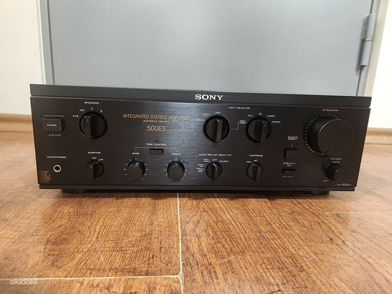Интегрированный стереоусилитель Sony TA-F500ES