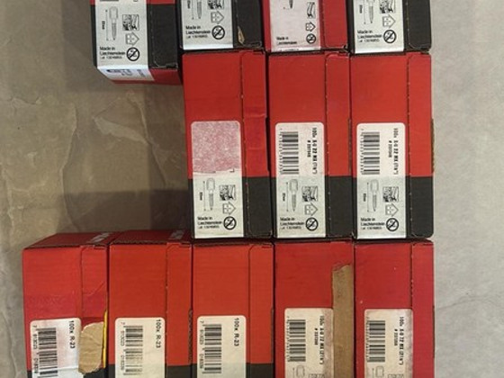 Müüa hilti universaalnaelu + seib(300tk, 150tk)