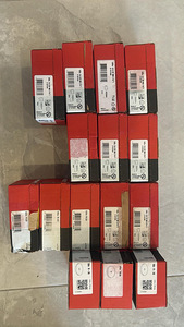 Продаются универсальные гвозди Hilti + шайбы (300 шт, 150 шт) (1 фото из 1)