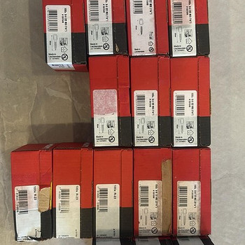 Продаются универсальные гвозди Hilti + шайбы (300 шт, 150 шт)