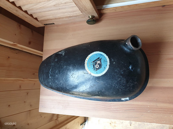 Bensiinipaak D4 Бензобак Д4