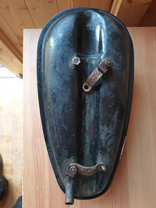 Bensiinipaak D4 Бензобак Д4 (9 фото из 10)