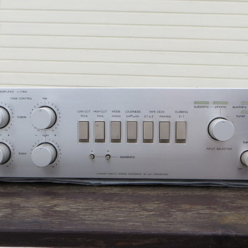 LUXMAN L-114A СТЕРЕОУСИЛИТЕЛЬ