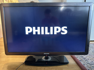37" телевизор Philips, Ambilight (1 фото из 7)