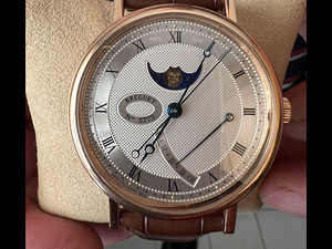 Часы BREGUET Classique Moonphase Power Reserve 778BR/12/9V6 (4 фото из 6)