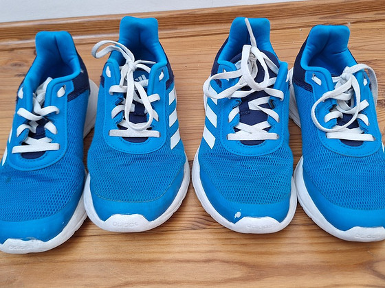 Кроссовки Adidas размер 36 2/3