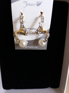 Disainerkõrvarõngad brändilt "Jenavi" Swarovski kristallidega. (7 foto / 10)