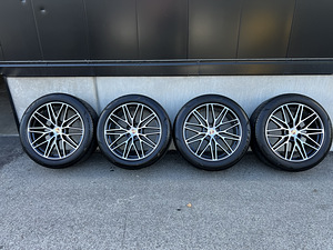 Porsche Cayenne R21 veljed (3 foto / 10)