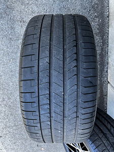Porsche Cayenne R21 veljed (6 foto / 10)