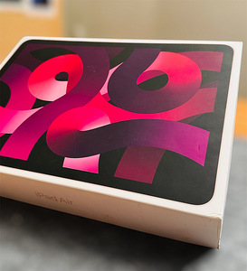 iPad Air 5th Gen Wifi Light Pink (2 foto / 5)