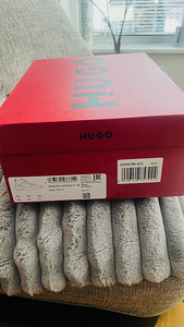 Hugo 44 (3 фото из 3)