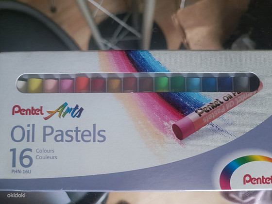 Продам новые мелки oil pastels