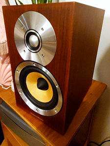 Акустическая система Bowers & Wilkins B&W CM1 (3 фото из 5)