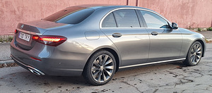 MERCEDES BENZ E 220 (9 фото из 11)
