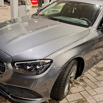 MERCEDES BENZ E 220