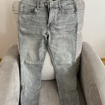 H&M teksapüksid meestele