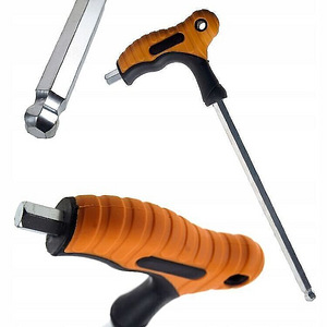Kuuskant võtmete komplekt (2 foto / 3)