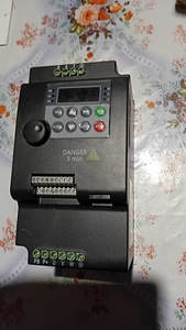 Müüa kolmefaasiline inverter 220 volti 380 volti. (2 foto / 5)