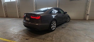 Audi A6 C7 3.0TDi 180kw Quattro S-Tronic (4 фото из 15)