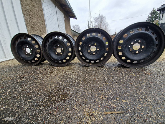 Комплект стальных дисков 5x112 R16