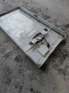 Тепловой излучатель на потолок 600W (2 фото из 3)
