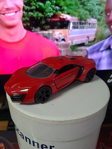 Fast and Furious 1/32 Jada Toys forsaaž (1 foto / 4)